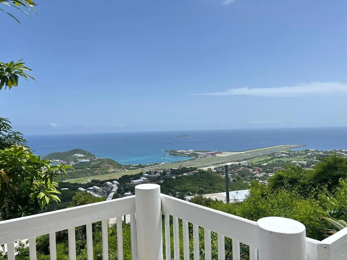 1Br Getaway With Breathtaking Views And King Bed Apartment Contant  Contant (Saint Thomas)